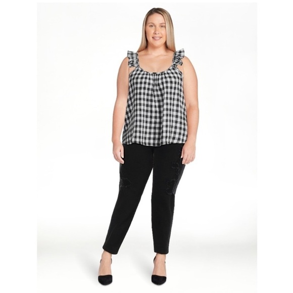 Terra & Sky Tops - NWT Terra & Sky Ruffle Strap Tank Size 2X 20W-22W